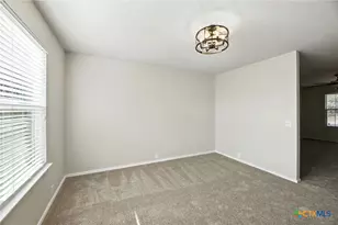 3933 Brook Hollow Dr, Schertz, TX 78154 - Photo 11