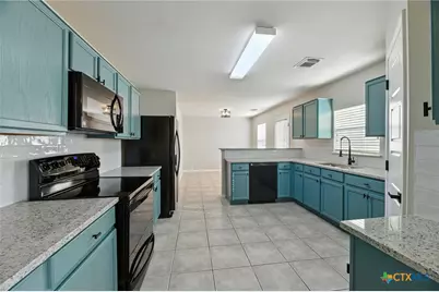 3933 Brook Hollow Drive, Schertz, TX 78154 - Photo 13