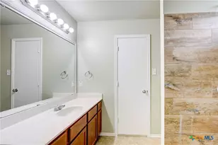 24 McFaddan Ln, Temple, TX 76502 - Photo 9