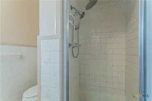 105 E Upshaw Ave, Temple, TX 76501 - Photo 15