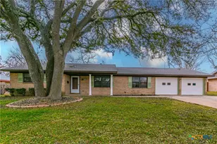 105 E Upshaw Ave, Temple, TX 76501 - Photo 1