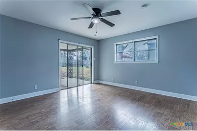 105 E Upshaw Avenue, Temple, TX 76501 - Photo 13