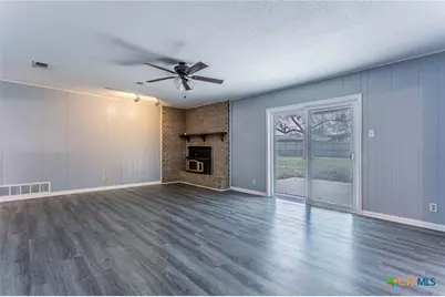 105 E Upshaw Avenue, Temple, TX 76501 - Photo 3