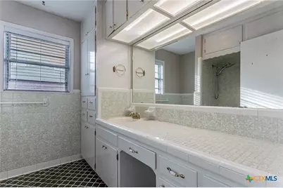 105 E Upshaw Avenue, Temple, TX 76501 - Photo 17