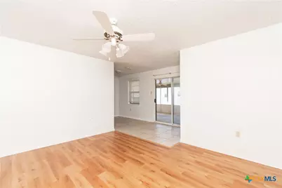 119 Wolfe Road, Copperas Cove, TX 76522 - Photo 9