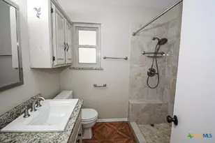 1101 Rhonda Lee St, Copperas Cove, TX 76522 - Photo 21