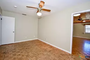 1101 Rhonda Lee St, Copperas Cove, TX 76522 - Photo 11