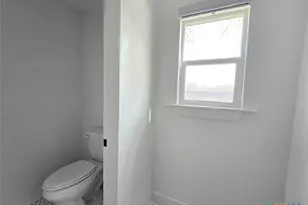 1005 Bridge St, Lampasas, TX 76550 - Photo 27