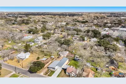 411 N La Grange Street, Hallettsville, TX 77964 - Photo 23