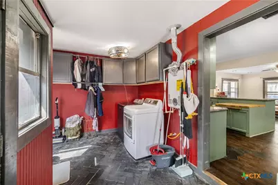 411 N La Grange Street, Hallettsville, TX 77964 - Photo 17