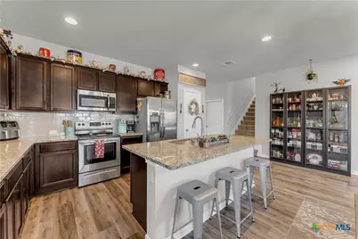 637 Donegal Lane, Georgetown, TX 78626 - Photo 7