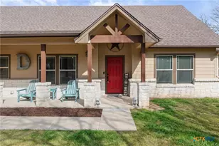 11 E Aztec Ln, Belton, TX 76513 - Photo 3