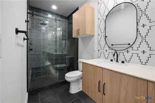 634 Central Pkwy, New Braunfels, TX 78130 - Photo 17