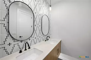 634 Central Pkwy, New Braunfels, TX 78130 - Photo 19