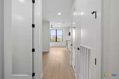 634 Central Parkway #1212, New Braunfels, TX 78130 - Photo 3