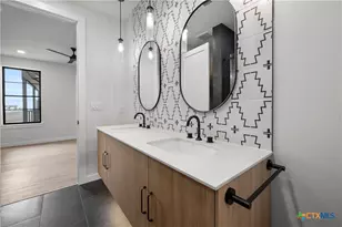 634 Central Pkwy, New Braunfels, TX 78130 - Photo 11