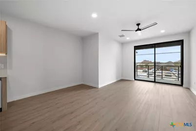 634 Central Parkway #1211, New Braunfels, TX 78130 - Photo 5