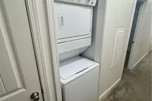 203 Palmwood Dr, Victoria, TX 77901 - Photo 7