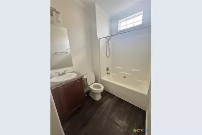 203 Palmwood Drive #B, Victoria, TX 77901 - Photo 5