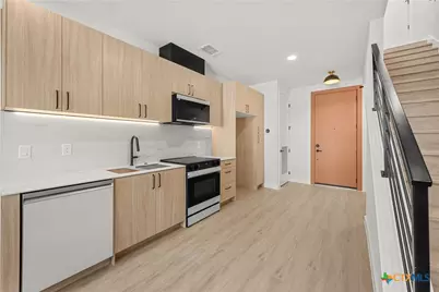 630 Central Parkway #1213, New Braunfels, TX 78130 - Photo 3