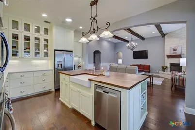 112 Westin Hills, New Braunfels, TX 78132 - Photo 7