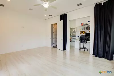 112 Westin Hills, New Braunfels, TX 78132 - Photo 17