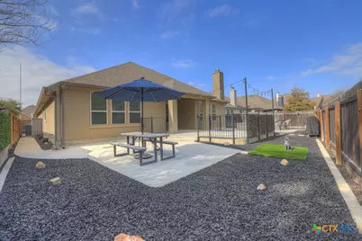 1404 Pioneer Drive, New Braunfels, TX 78132 - Photo 39