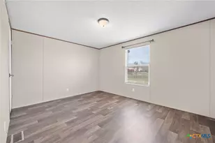 606 W Lampasas St, Lometa, TX 76853 - Photo 23