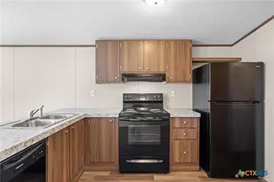 606 W Lampasas St, Lometa, TX 76853 - Photo 7