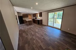 269 E Clark St, Canyon Lake, TX 78133 - Photo 11