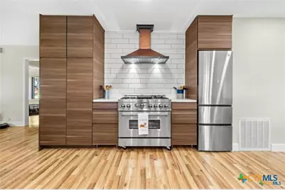 410 Downing Street, Belton, TX 76513 - Photo 7