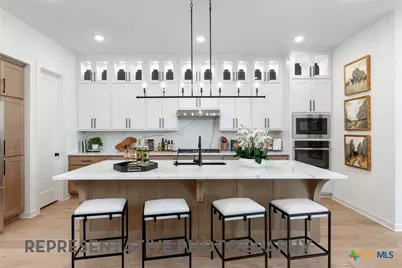 247 White Oak, Castroville, TX 78009 - Photo 5