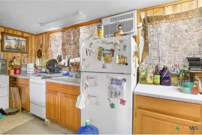 1595 Sky Ridge Road, Lampasas, TX 76550 - Photo 17