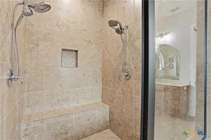 426 County Road 2801 W, Mico, TX 78056 - Photo 25