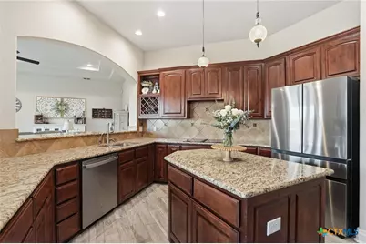 426 County Road 2801 W, Mico, TX 78056 - Photo 19