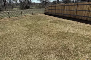 607 Friar Tuck Dr, Temple, TX 76502 - Photo 41