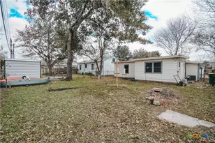 1310 E Rosebud Ave, Victoria, TX 77901 - Photo 23