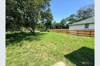 1205 E Avenue G, Killeen, TX 76541 - Photo 17