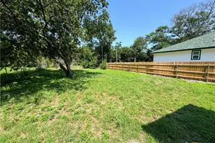 1205 E Avenue G, Killeen, TX 76541 - Photo 17