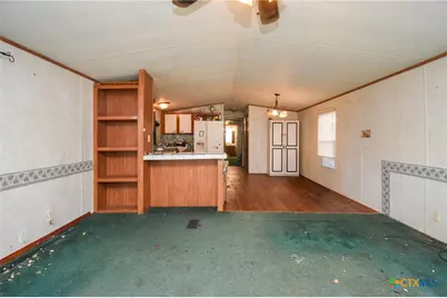 768 Rodeo Road, Inez, TX 77968 - Photo 5