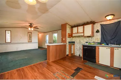 768 Rodeo Road, Inez, TX 77968 - Photo 7