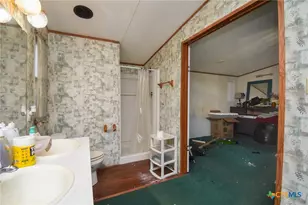 768 Rodeo Rd, Inez, TX 77968 - Photo 15