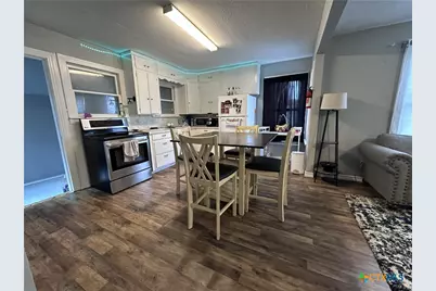 105 E Huebinger Street, Marion, TX 78124 - Photo 5