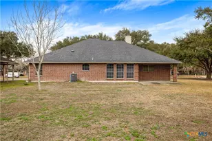 390 Park Ln, Victoria, TX 77904 - Photo 19