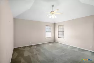 390 Park Ln, Victoria, TX 77904 - Photo 11