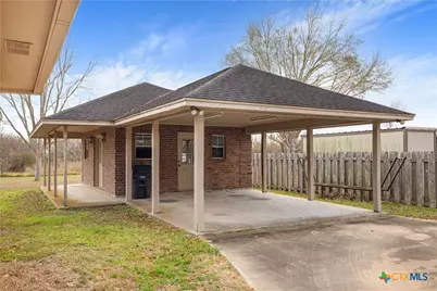 390 Park Lane, Victoria, TX 77904 - Photo 21