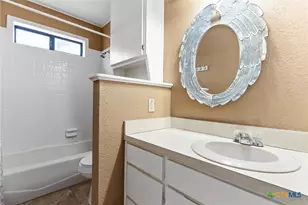 15957 Crockett Dr, Temple, TX 76502 - Photo 5