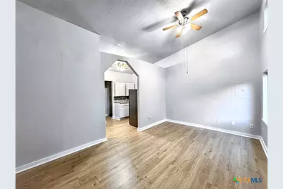 1108 W McCarty Lane #A+D Port, San Marcos, TX 78666 - Photo 5