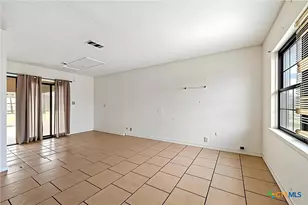 1512 McCreary Ave, Killeen, TX 76549 - Photo 11