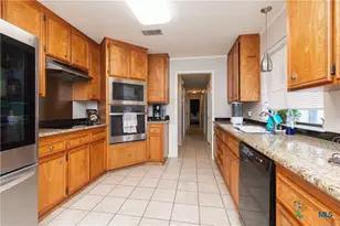 821 Cedar Ridge St, Harker Heights, TX 76548 - Photo 9